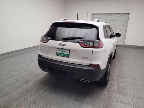Used 2019 Jeep Cherokee Latitude Plus w/ Comfort/Convenience Group image 7