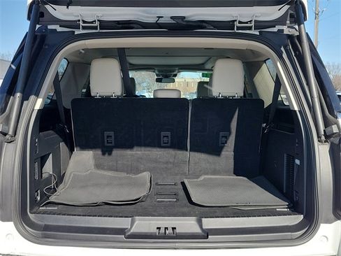 Used 2021 Ford Expedition Max Platinum image 25