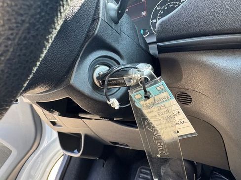 Used 2024 Ford Transit 350 XLT image 24