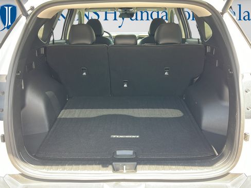 Certified 2023 Hyundai Tucson SEL w/ Convenience Package AWD/4WD image 9