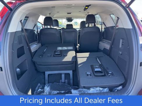 New 2026 Kia Carnival EX FWD image 7
