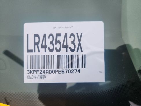 Certified 2023 Kia Forte LXS FWD image 5