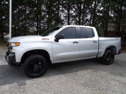 Used 2021 Chevrolet Silverado 1500 Custom Trail Boss w/ Safety Confidence Package AWD/4WD image 1