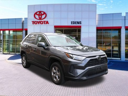 Certified 2025 Toyota RAV4 XLE FWD image 1