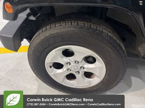 Used 2013 Jeep Wrangler Unlimited Sahara w/ Dual Top Group image 34