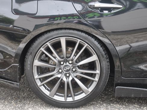 Used 2014 INFINITI Q50 Premium w/ Navigation Package RWD image 32