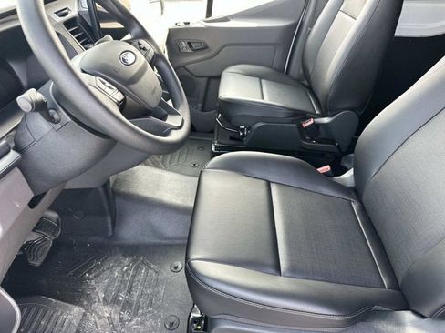 New 2026 Ford Transit 250 148 Medium Roof w/ Load Area Protection Package image 15