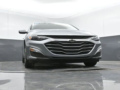 Used 2024 Chevrolet Malibu LS image 40