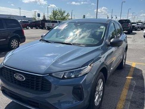 Certified 2024 Ford Escape Active AWD/4WD image 2