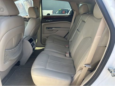 Used 2015 Cadillac SRX Performance w/ Driver Awareness Package image 16