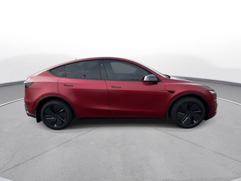 Used 2026 Tesla Model Y Long Range image 6