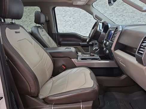 Used 2020 Ford F150 Limited w/ Trailer Tow Package image 11