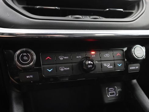 Used 2022 Jeep Compass Limited AWD/4WD image 45