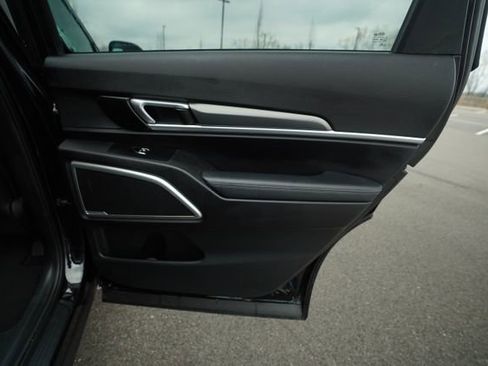 Used 2020 Kia Telluride LX image 22