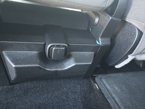 Used 2017 Ford F150 XLT w/ Equipment Group 301A Mid AWD/4WD image 23