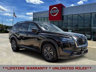 Used 2023 Nissan Pathfinder SV