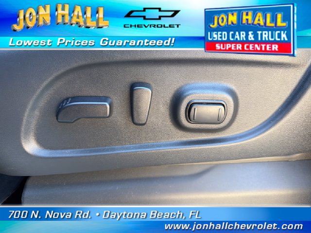 Used 2022 Nissan Titan PRO-4X w/ Pro-4x Convenience Package AWD/4WD image 17