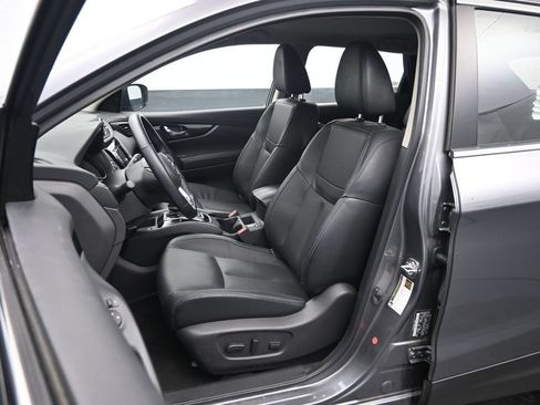 Used 2022 Nissan Rogue Sport SL AWD/4WD image 20