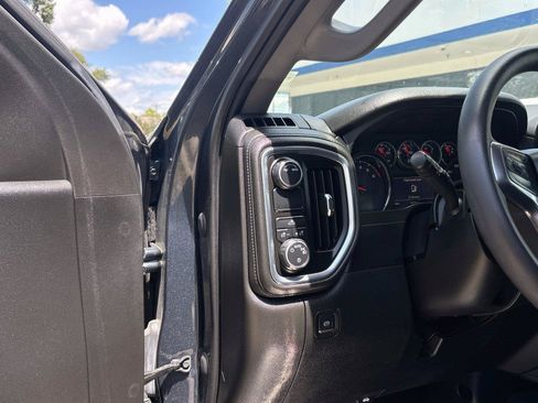 Used 2021 Chevrolet Silverado 1500 LT w/ Bed Protection Package RWD image 31