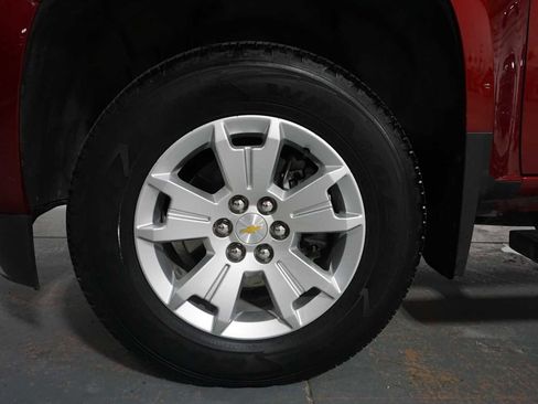 Used 2022 Chevrolet Colorado LT image 8