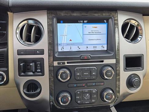 Used 2017 Ford Expedition Limited w/ Equipment Group 301A image 12