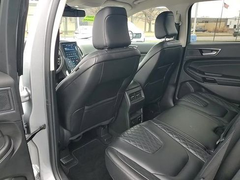 Used 2024 Ford Edge Titanium image 29