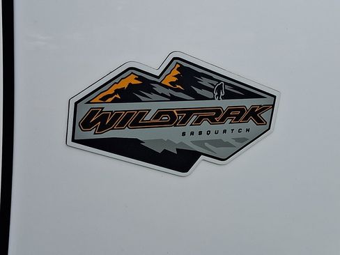 Used 2023 Ford Bronco Wildtrak AWD/4WD image 31