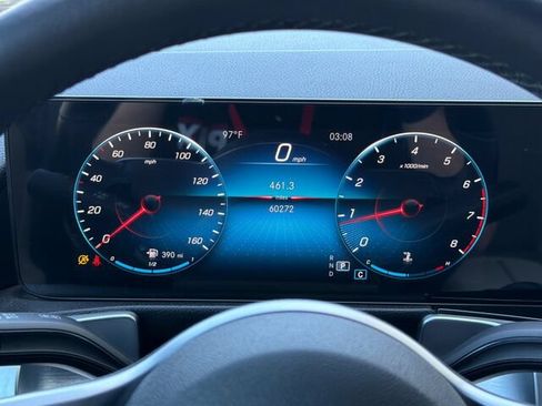 Used 2022 Mercedes-Benz GLB 250 image 29
