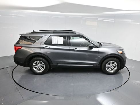 Used 2022 Ford Explorer XLT w/ Equipment Group 202A image 61