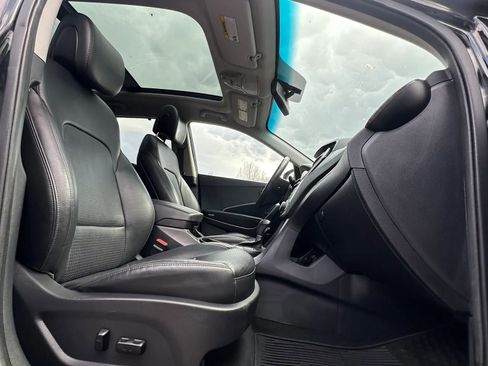 Used 2014 Hyundai Santa Fe Sport 2.0T w/ Technology Package 05 image 28