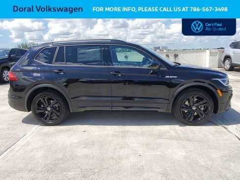 Used 2023 Volkswagen Tiguan SE R-Line FWD image 12