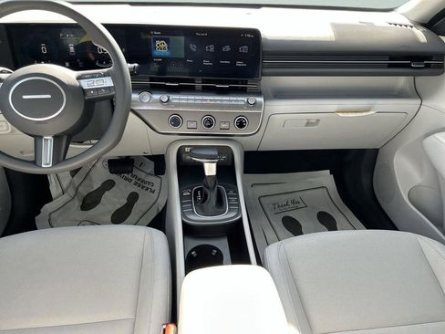 New 2026 Hyundai Kona SE FWD image 11