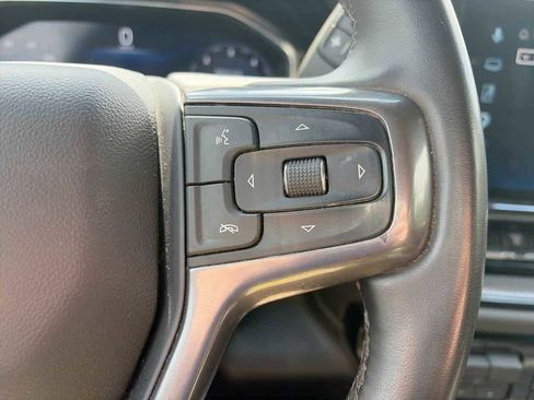 Used 2025 Chevrolet Silverado 2500 ZR2 AWD/4WD image 26
