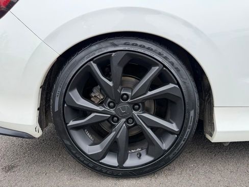 Used 2018 Honda Civic Si image 9