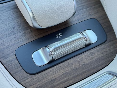 New 2026 Mercedes-Benz GLE 580 4MATIC image 34