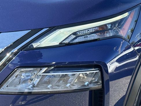 Certified 2023 Nissan Rogue SL w/ SL Premium Package image 10