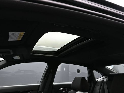 Used 2025 Honda Civic Sport image 36