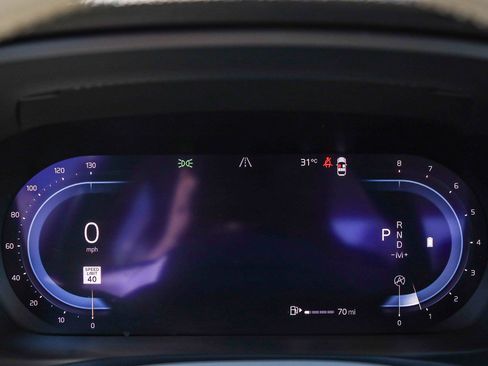 Used 2024 Volvo S60 B5 Plus image 24