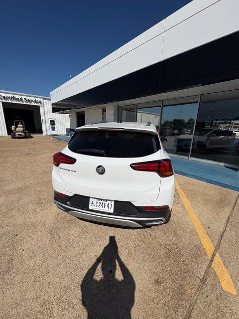 Used 2021 Buick Encore GX Select FWD image 23