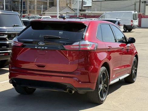 Used 2021 Ford Edge ST-Line FWD image 4
