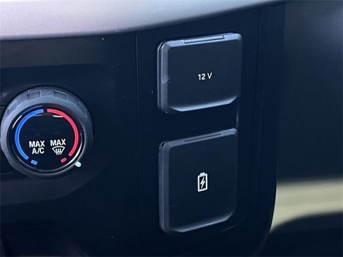 Used 2023 Ford F150 XL image 22