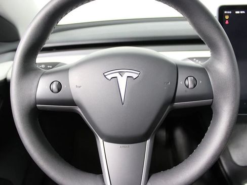 Used 2023 Tesla Model 3 Standard Range RWD image 22
