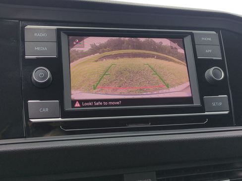 Used 2019 Volkswagen Jetta FWD image 26