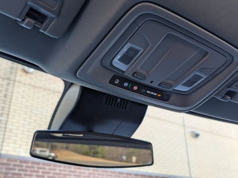 Used 2022 Chevrolet Silverado 1500 Custom image 29