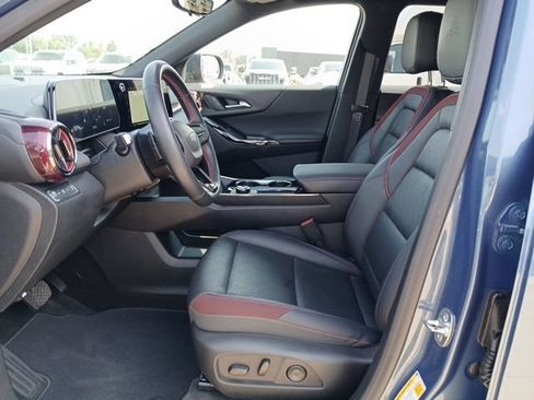 Certified 2025 Chevrolet Equinox RS w/ Safety and Technology Package AWD/4WD image 12