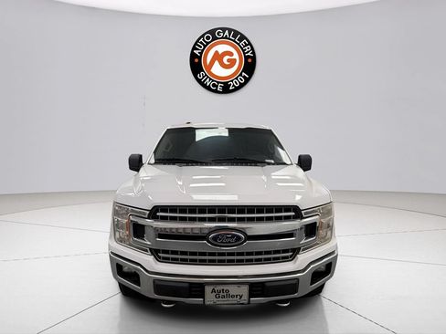 Used 2018 Ford F150 XLT w/ Equipment Group 302A Luxury AWD/4WD image 9