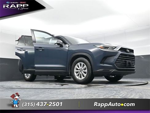 Used 2024 Toyota Grand Highlander XLE image 28