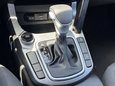 Used 2023 Kia Seltos LX AWD/4WD image 16