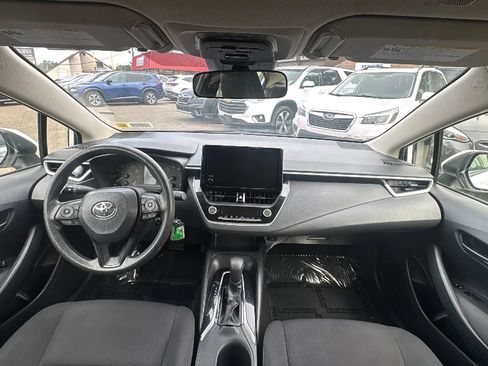 Used 2023 Toyota Corolla LE FWD image 21