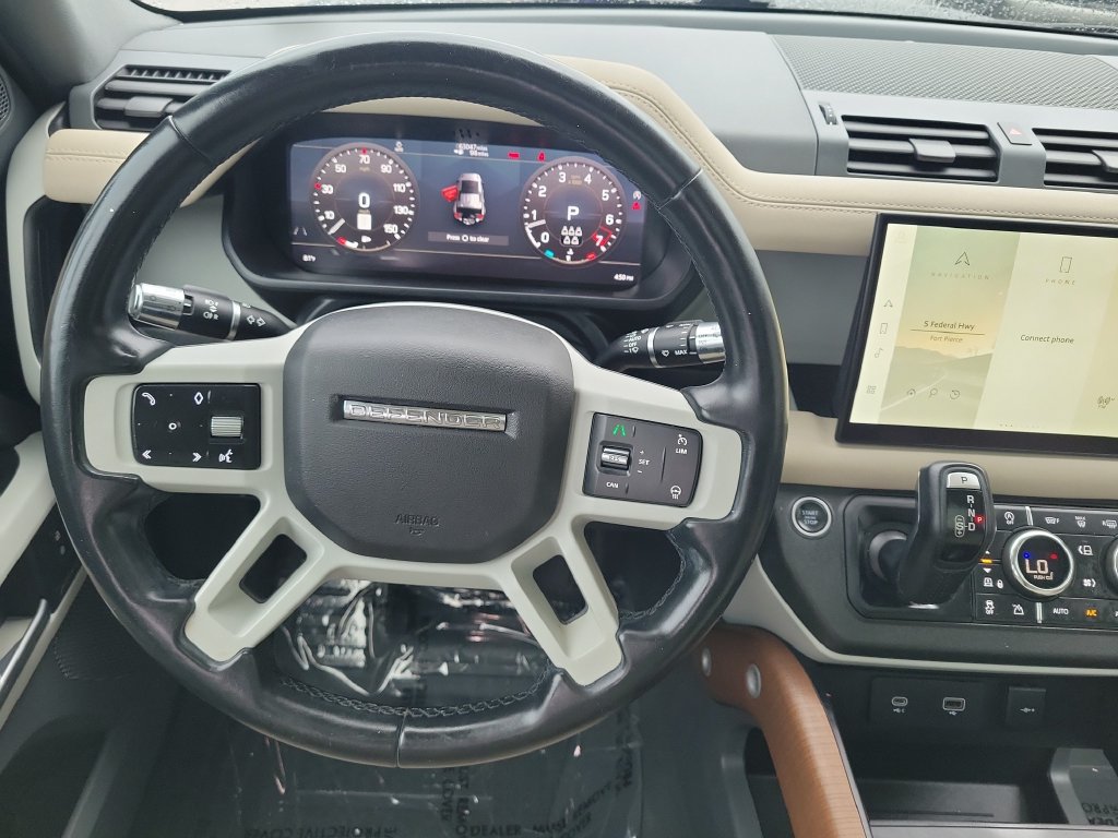 Used 2022 Land Rover Defender 110 S AWD/4WD image 18
